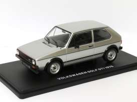 Volkswagen  - Golf GTI 1976 silver/white - 1:24 - Magazine Models - G1374047 - mag24Golf | Toms Modelautos