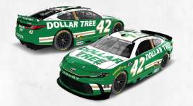 Toyota  - Camry XSE 2026 white/green - 1:24 - Action Racing Collectibles - C422623DOTJH - arcC422623DOTJH | Toms Modelautos