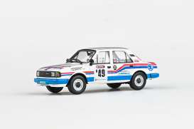 Skoda  - 120L 1984 white/blue/red - 1:43 - Abrex - 143XABS-712TA - ab143XABS-712TA | Toms Modelautos