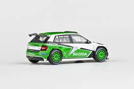 Skoda  - Fabia III R5 2015 white/green - 1:43 - Abrex - 143XAB-605T1eg - ab143XAB-605T1eg | Toms Modelautos