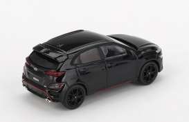Hyundai  - Kona 2022 black - 1:64 - Mini GT - MGT01206-L - MGT01206L | Toms Modelautos