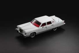 Lincoln  - Continental Town Car 1979 white - 1:64 - SunStar - 60005 - sun60005 | Toms Modelautos