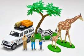 diorama Toyota - Safari 1  various - 1:64 - Tomica Limited Vintage - X330554 - TLV-Diocolle28a | Toms Modelautos