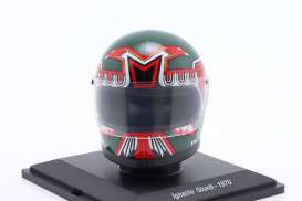 Helmet  - 1970 red/green/white - 1:5 - Magazine Models - HELFE65 - HELFE65 | Toms Modelautos