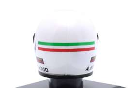Helmet  - 1973 white/red/green - 1:5 - Magazine Models - HELFE21 - HELFE21 | Toms Modelautos