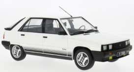 Renault  - 11 Turbo 1985 white - 1:18 - MCG - 1010073 - MCG18589 | Toms Modelautos