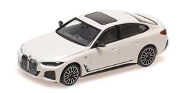 BMW  - I4 M50 2022 white metallic - 1:43 - Minichamps - 410024000 - mc410024000 | Toms Modelautos