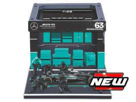 Mercedes Benz  - Petrons 2025 various - 1:43 - Bburago - 18-38458R - bura38458R | Toms Modelautos