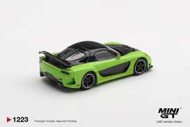 Mazda  - RX-7 2012 green - 1:64 - Mini GT - MGT01223-L - MGT01223-L | Toms Modelautos