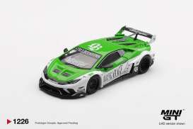 Lamborghini  - Huracan 2025 white/green - 1:64 - Mini GT - MGT01226-L - MGT01226-L | Toms Modelautos