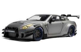 Nissan  - GT-R  R35 2023 silver - 1:18 - Solido - SO1805815 - soli1805815 | Toms Modelautos