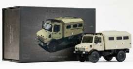 Unimog  - U1300L off white - 1:64 - Massdi - TJ1021 - MAS-TJ1021 | Toms Modelautos