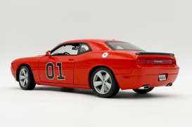 Dodge  - Challenger  2010 orange - 1:18 - Acme Diecast - 1806034 - acme1806034 | Toms Modelautos
