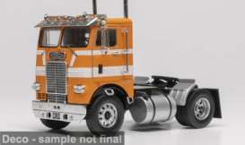 Freightliner  - COE 1976 orange - 1:43 - IXO Models - 1009781 - ixotr249 | Toms Modelautos