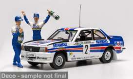 Opel  - Ascona 400 1982 white/blue/red - 1:43 - IXO Models - 264295 - ixoSPRM002-82 | Toms Modelautos