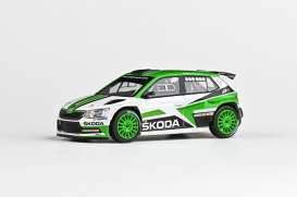 Skoda  - Fabia 2015 white/green - 1:43 - Abrex - 143XAB-605T3 - ab143XAB-605T3 | Toms Modelautos