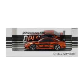 Nissan  - Skylnie GT-R R34 chrome - 1:64 - DPLS - IN64-DPLS-R34-10ANY - IN64-DPLS-R34-10ANY | Toms Modelautos