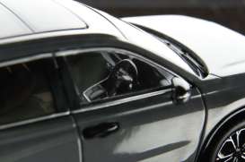 Honda  - CR-V 2025 grey - 1:43 - Hobby Japan - HJ431012GP - HJ431012GP | Toms Modelautos