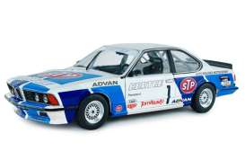 BMW  - 635 CSI 1984 white/blue - 1:18 - Solido - SO1810307 - soli1810307 | Toms Modelautos