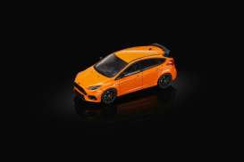 Ford  - Focus RS 2018 orange - 1:64 - SunStar - 60069 - sun60069 | Toms Modelautos