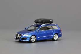 Volkswagen  - Passat R36 Wagon blue - 1:64 - Street Weapon - STW341 - STW341 | Toms Modelautos