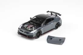 Nissan  - GT-R R35 Nismo 2024 stealth gray  - 1:64 - Motorhelix - M63552 - MH63552 | Toms Modelautos