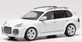 Porsche  - Cayenne Techart 2003 white - 1:64 - IXO Models - 1016452 - ixo64RC001B | Toms Modelautos